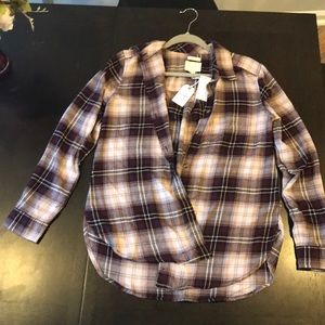 NEVER WORN SOFT American Eagle burgundy flannel